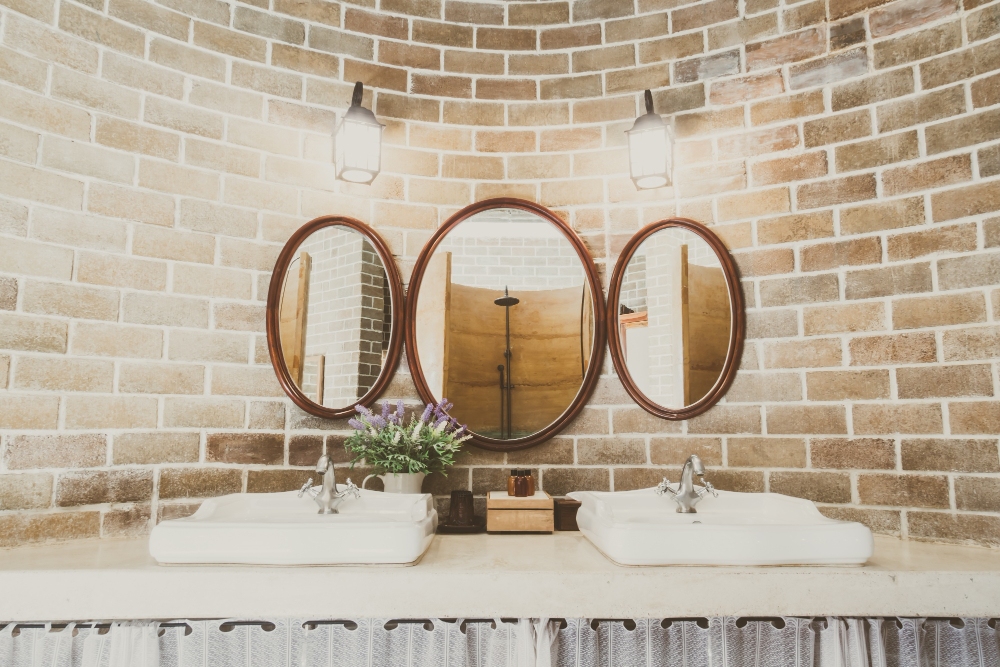 Designer Mirrors & LED Mirror Designs in Kochi Designer Mirrors & LED Mirror Designs in Kochi